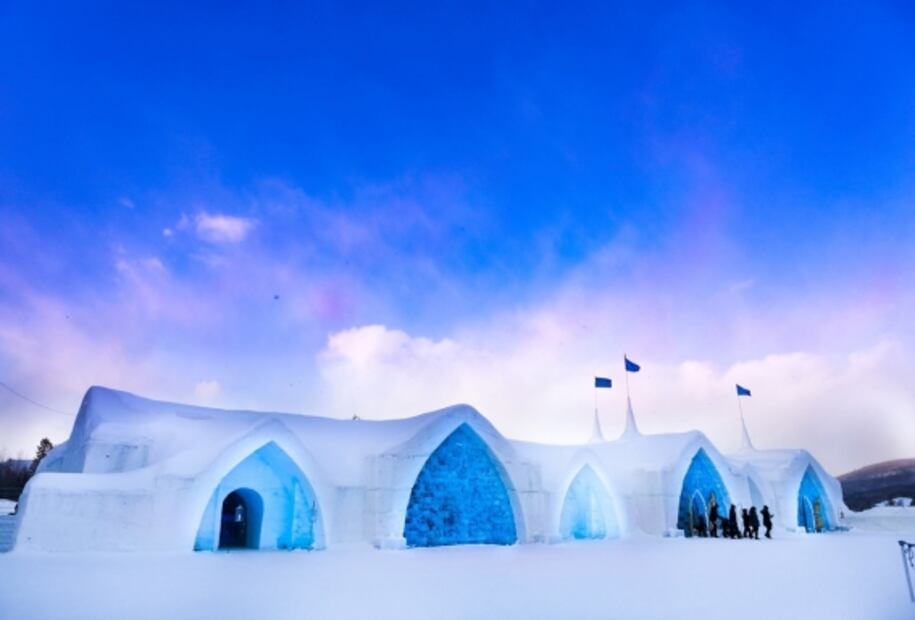 Hoteles de hielo e iglús: la experiencia de dormir bajo cero