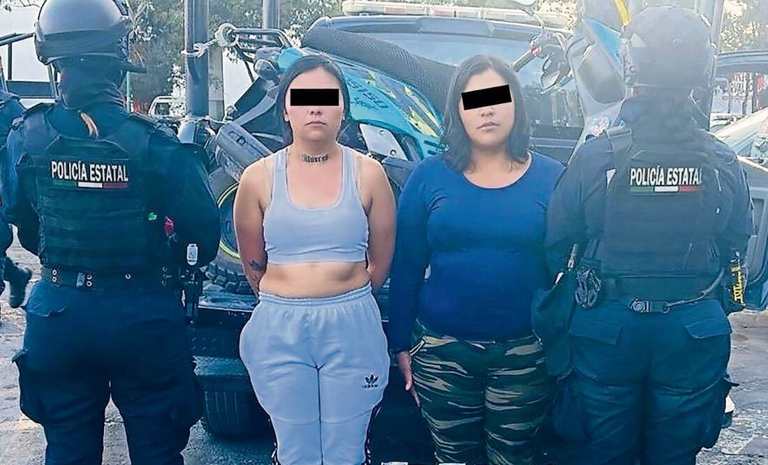 Ocairo “N” y Eva “N” fueron detenidas por repartir billetes falsos en escuelas, centros comerciales y centros cerveceros. Foto: Especial