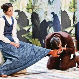 Mucho teatro pero sólo en la capital 