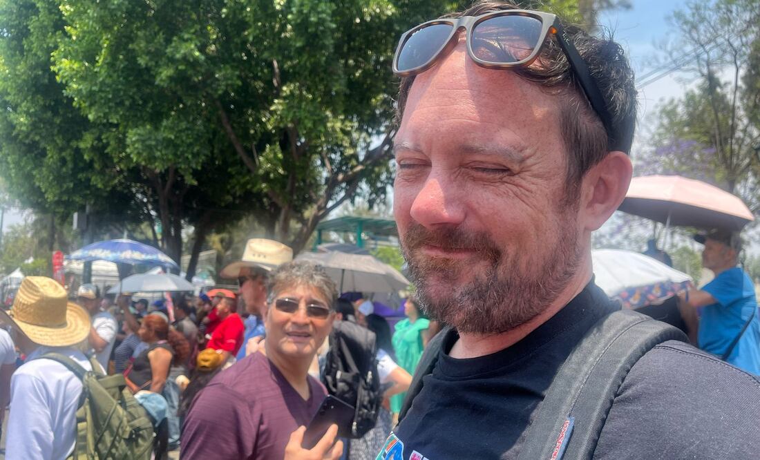 William originario de Illinois, Estados Unidos, acudió a la 182 representación del Viacrucis en Iztapalapa. (Foto: Laura Arana/ EL UNIVERSAL)