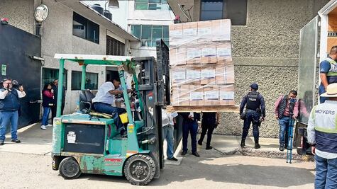 Inicia distribución de material en Edomex