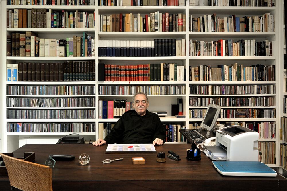 El escritor Gabriel García Márquez, durante una sesión fotográfica en su residencia del Pedregal, en la Ciudad de México, en 2008 /Cortesía Dimitris Yeros