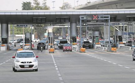 Y otros huyen de la Ciudad y sortean bloqueos