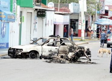 Investigan a policía por disparar a joven