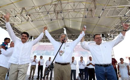 Manuel Espino se suma a campaña de AMLO como coordinador de ONG