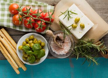La planta que sustituye la sal en tus comidas y es muy saludable