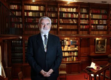 La RAE tendrá mañana un nuevo director