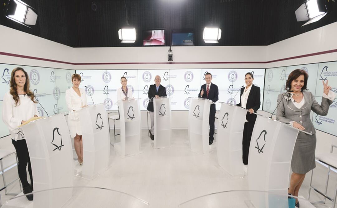 El formato del segundo debate oficial organizado por el IECM dividió a los siete candidatos a la jefatura de Gobierno de la capital; aunque destacaron que hubo mejor dinamismo y mayor participación de los moderadores. Foto: ESPECIAL