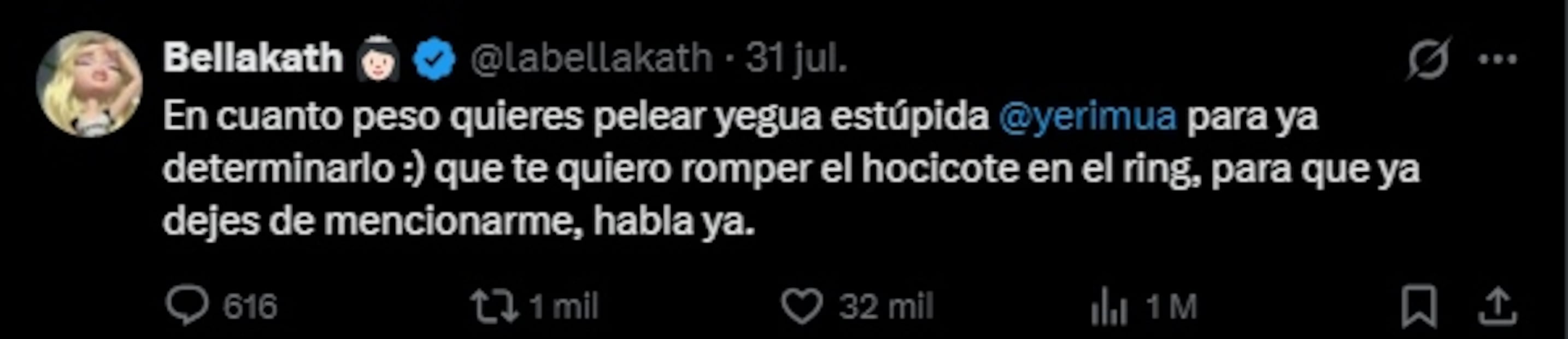 Bellakath reta a Yeri Mua a subirse al ring. Foto: Captura de pantalla