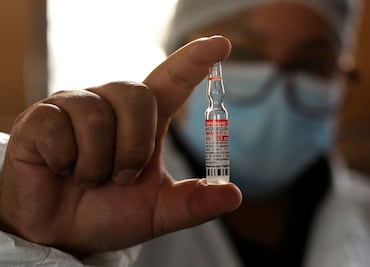 Sputnik light demuestra eficacia de 93.5% contra Covid-19, asegura fabricante