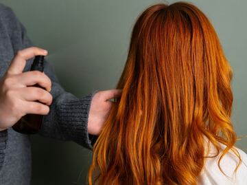 Cómo hacer un perfume para el cabello casero