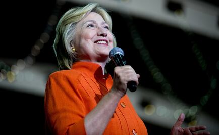 Clinton gasta más que Trump en anuncios de tv: NBC News