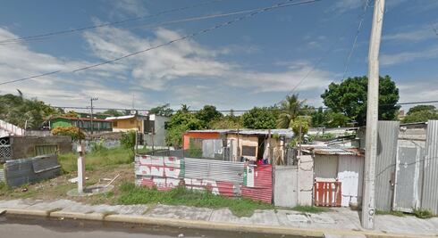 Tres mil familias, en riesgo de perder sus viviendas en Veracruz