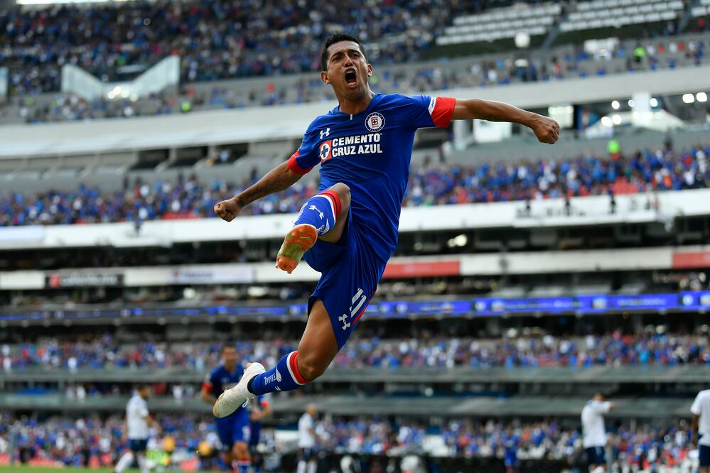 Cruz Azul lució en su regreso al Estadio Azteca. Foto: Imago 7