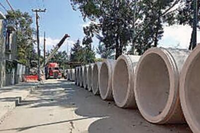 Obras hidráulicas en Iztapalapa generan caos