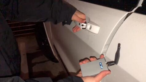 Así pueden robar tu auto con una herramienta que cuesta 400 pesos