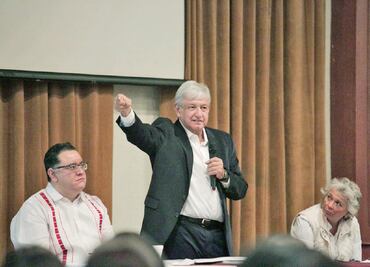 AMLO instruye a coordinadores a eficientar programas sociales