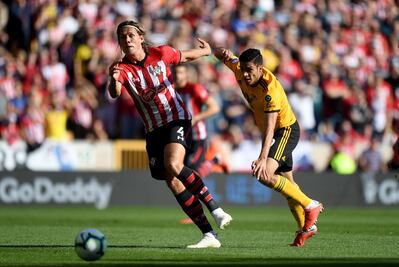 Wolves suma otro triunfo con Raúl Jiménez