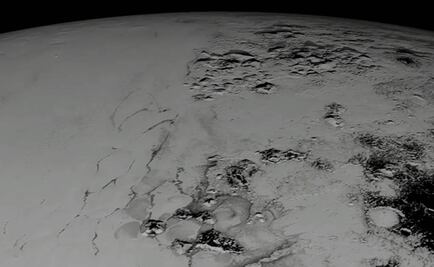 Recorre Plutón en 30 segundos