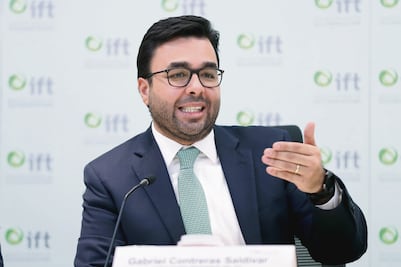 Contreras, a desmarcarse de politización de su cargo