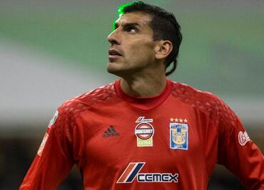 Los Tigres se rinden ante Nahuel Guzmán, el adivinador