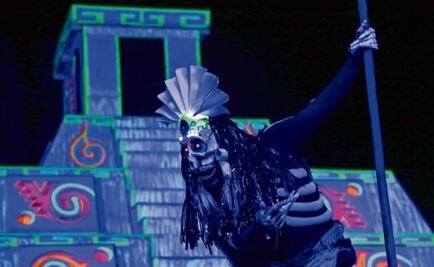 “La Llorona” staged over water in Mexico City