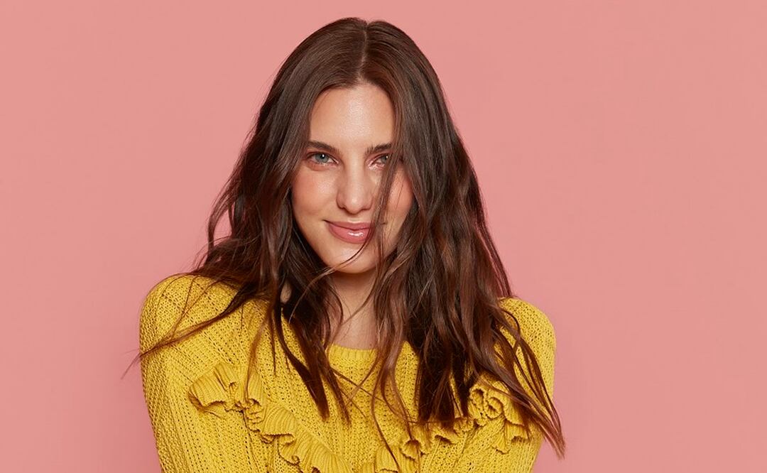 Macarena Achaga se convierte en la nueva imagen de la firma italiana / Fotos: Instagram @macabeso