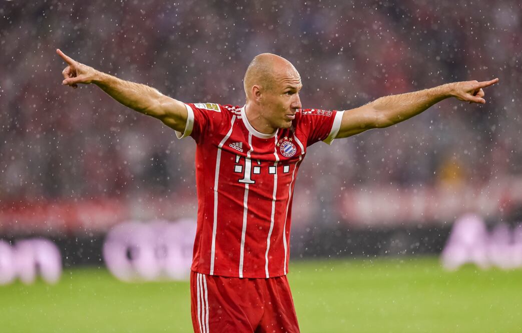 Bayern vence a Leverkusen en comienzo de campaña