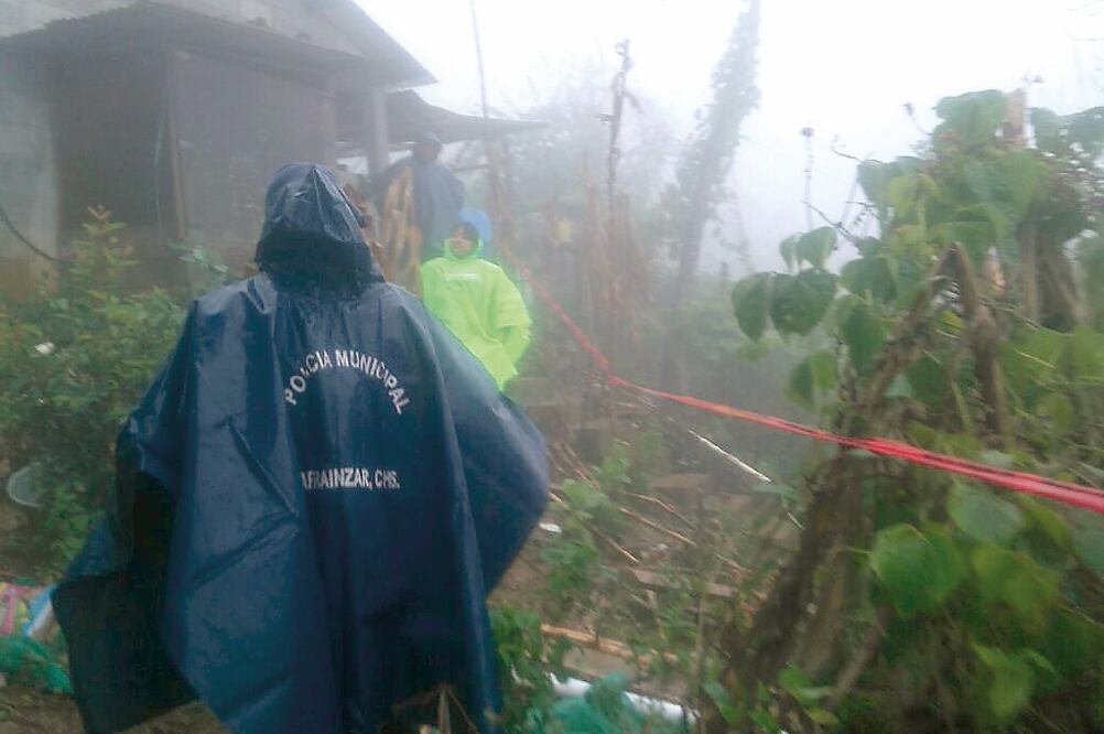 Policía municipal y Protección Civil acudieron a la comunidad Tzajalho (CORTESÍA)
