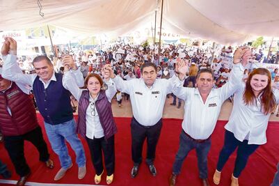 Promete Barbosa abatir a la mafia en Sierra Negra