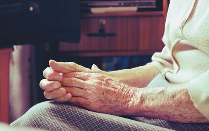 Derechohabientes del ISSSTE recibirán información del parkinson