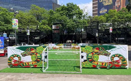 Glorieta de Insurgentes estrena espacios mundialistas; habilitan canchas y áreas para visitantes