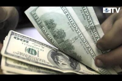 Dólar alcanza nuevo récord, cierra a $16.42