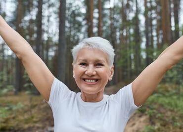 Estos son los 2 ejercicios recomendados que debes realizar entre los 50 y 60 años