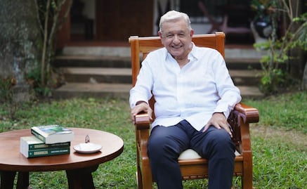 AMLO va por “erradicar colonización mental” con su nuevo libro; busca “refutar la historia inventada y tendenciosa”