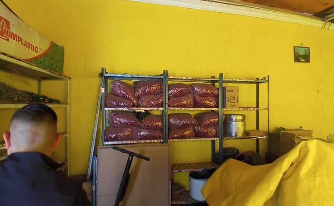 Es la primera vez que se realiza un operativo de este tipo sin que haya enfrentamiento con la gente que de forma indebida elabora productos pirotécnicos dentro de sus casas. Foto: Especial