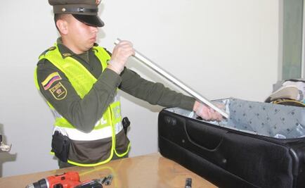 Detienen en aeropuerto de Colombia a 5 personas con 12 kilos de cocaína