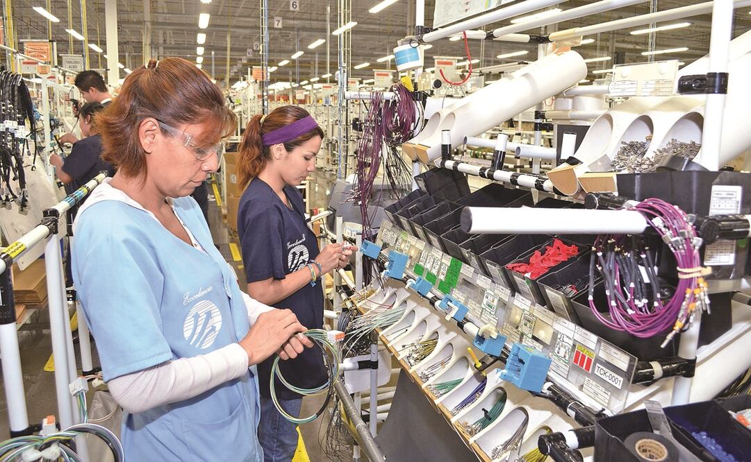 Las manufacturas siguen impulsando a la industria mexicana y crecieron 4.8% en el primer semestre. Foto: Archivo/ EL UNIVERSAL