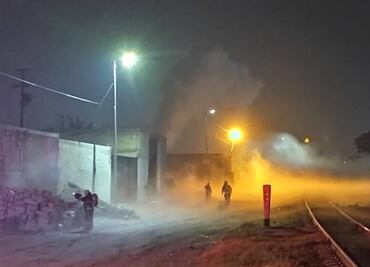 Habilitan cuatro refugios temporales tras explosión de ducto de gas en Puebla