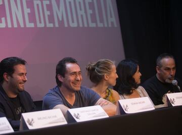 No dejen que Trump gane, dice Demian Bichir