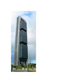 Zara comprará una de las torres más altas de Madrid