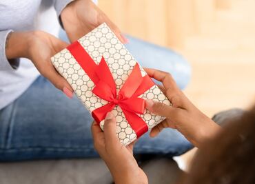 Día de las Madres 2025: los mejores regalos para sorprender a mamá este 10 de mayo, según la IA