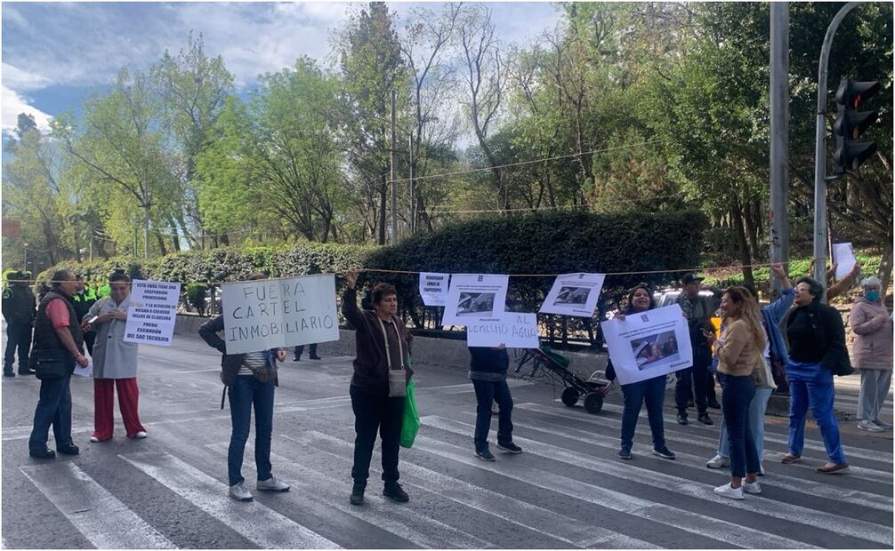 Manifestantes en Parque Lira. Foto: Especial