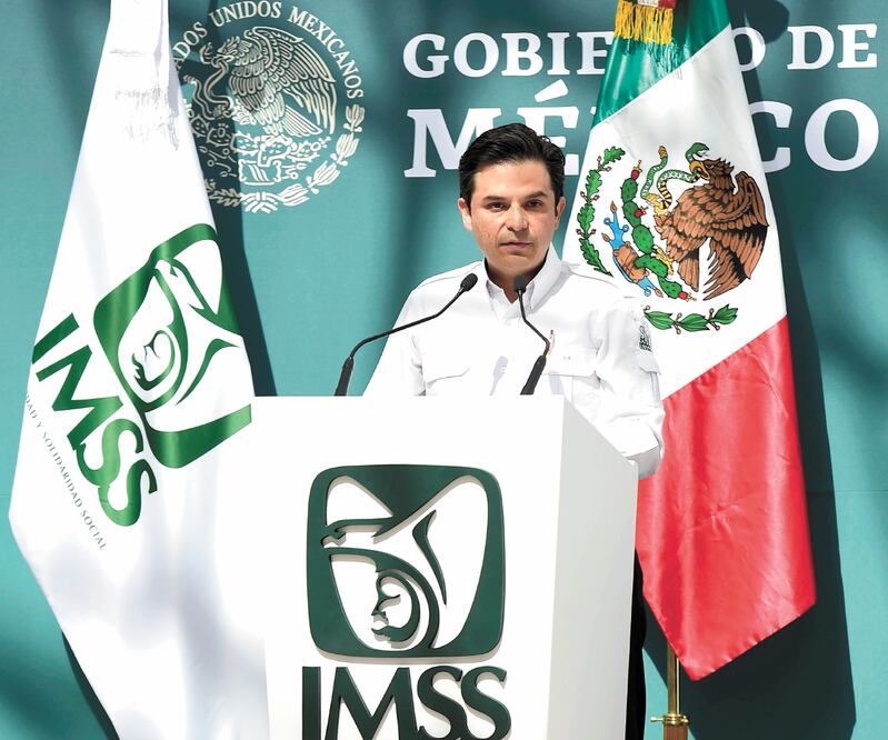 El director del IMSS, Zoé Robledo, en la Asamblea Nacional Ordinaria del instituto. Foto: PRESIDENCIA