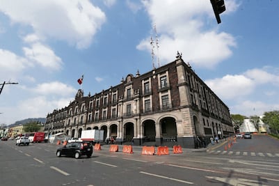 Edomex plantea reducir 7% el sueldo de la alta burocracia