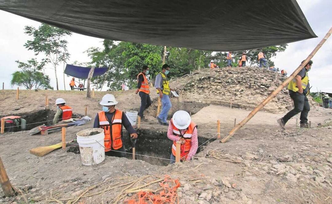 Trabajadores laboraban la semana pasada en el salvamento arqueológico del tramo 1 de construcción del Tren Maya, en Palenque, Chiapas. Foto: ARCHIVO EL UNIVERSAL