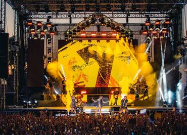 Fiesta de lagrimas y nostalgia; así se vivió el concierto de Erreway en México