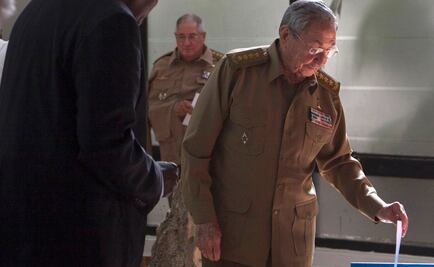 Cuba convoca a proceso electoral que llevará a la salida de Raúl Castro