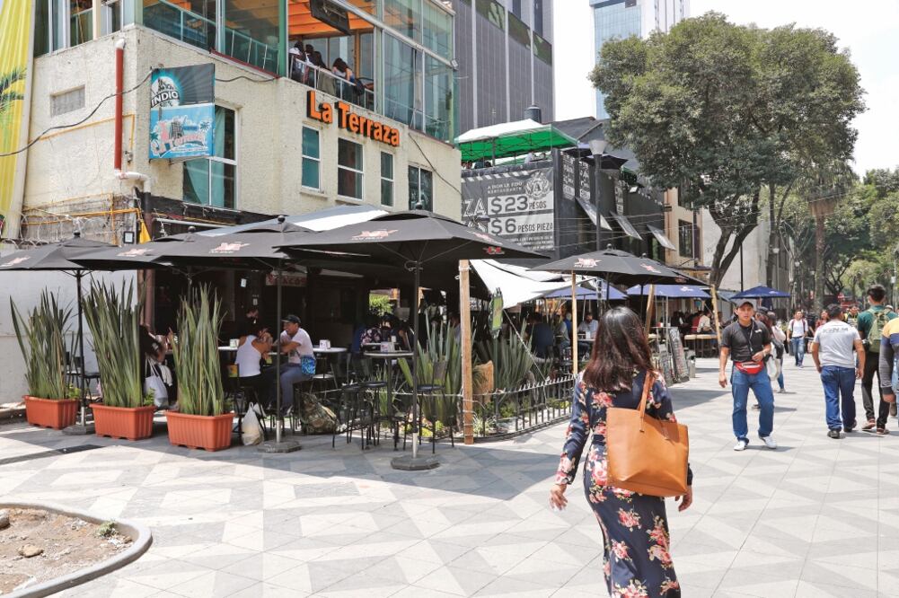 Empresarios argumentan que al menos necesitan seis meses más para cumplir con los lineamientos que entran en vigor el próximo 30 de septiembre. (IRVIN OLIVARES. EL UNIVERSAL)