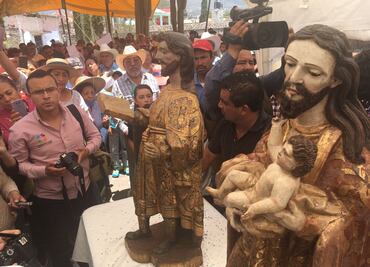 Devuelven figuras religiosas robadas a capilla de Hidalgo
